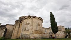 Ábside románico de la iglesia del convento de Ferreira de Pantón