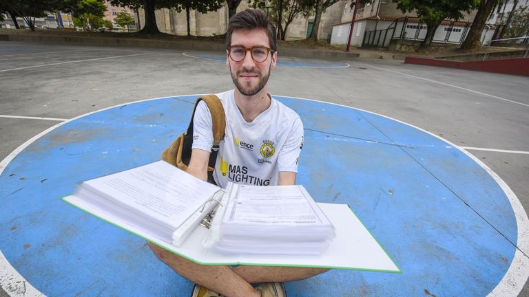De las oposiciones al ascenso con su equipo: el sábado más especial de David Veiga