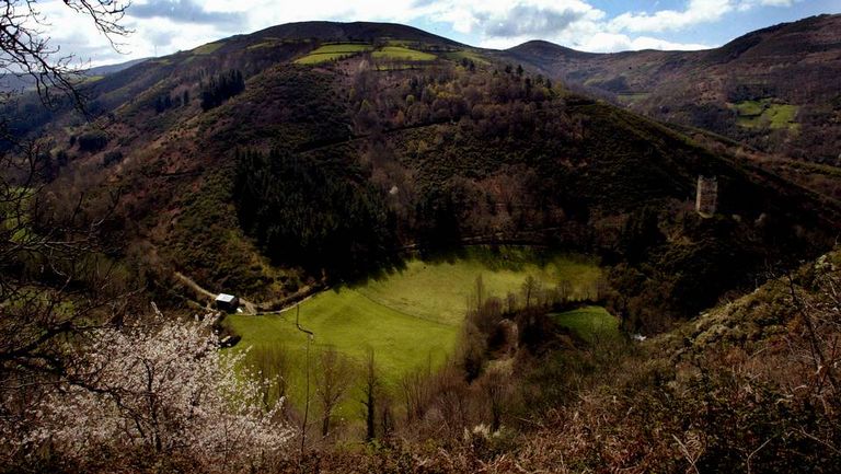 Serra de Os Ancares en As Nogais, donde se encuentra el Souto de Agüeira