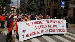 Manifestacin por las pensiones en Oviedo