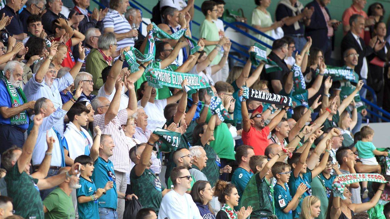 International Racing Club Ferrol Fans