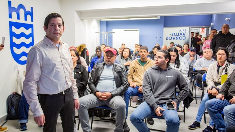 La emoción ante la regularización extraordinaria de inmigrantes: «Estamos ante una oportunidad de oro»