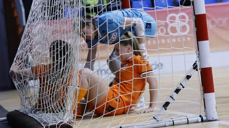 El Reyco Burela se queda sin margen de error en Primera Iberdrola