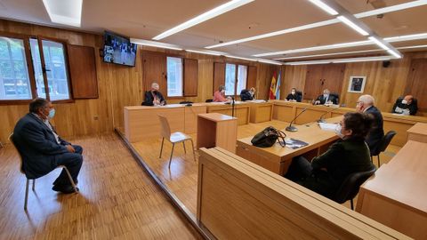 El alcalde de Muras, Isaam Algnam Azzam, en el banquillo de los acusados de la Audiencia Provincial de Lugo