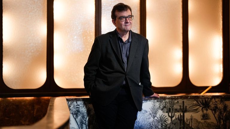 Javier Cercas regresa a Salamina 25 años después