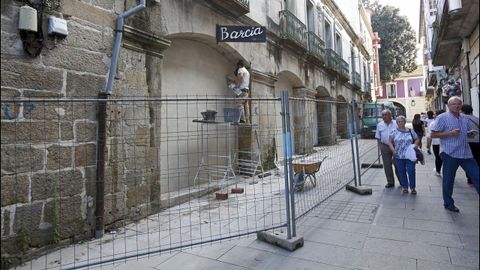 Tras varios incendios y altercados, se tapiaron en Pontevedra los antiguos almacenes Barcia