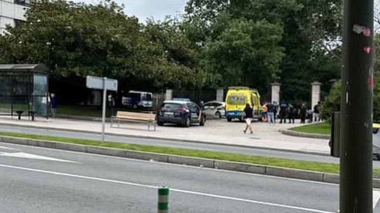 Gran despliegue policial por una pelea multitudinaria entre jóvenes en el parque de Santa Margarita