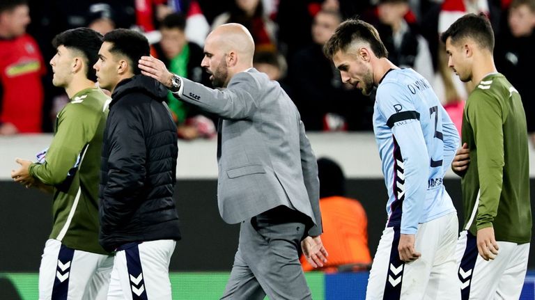 Un galimatías para formar un once de garantías del Celta ante el Oviedo