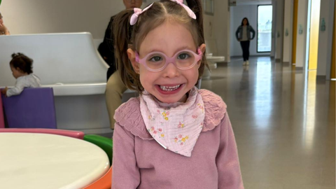 La peque�a Inma sufre el s�ndrome de Renu RNU4-2