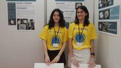 Ariadna Gmez y Marta Castro, de Maristas Ourense, presentaron un ensayo de biorremedacin de un hongo sobre mascarillas quirrgicas