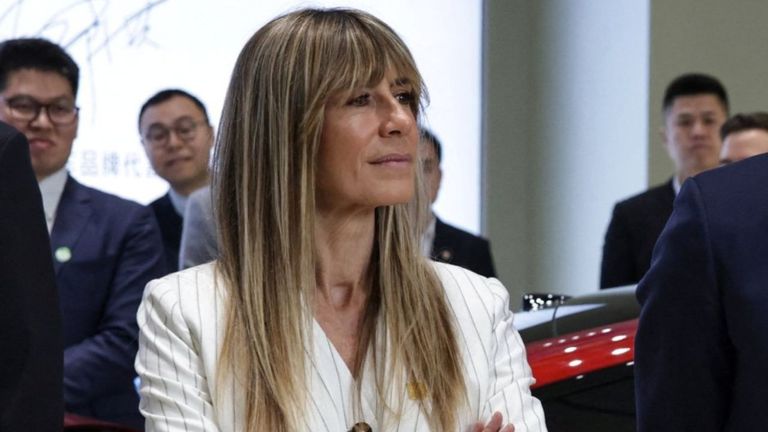La UCO concluye que Begoña Gómez contrató servicios con «apariencia de legalidad», pero descarta el enriquecimiento ilícito