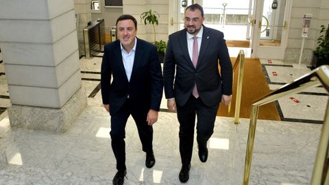 Valentín Formoso y Adrián Barbón, en la Diputación de A Coruña