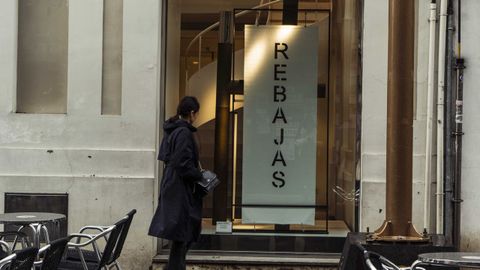 Las rebajas en el comercio han generado menos contrataciones en Ourense