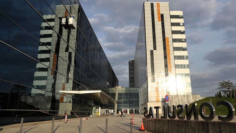 Imagen del HUCA. José Manuel Gracia fue uno de los pioneros de la oncología del hospital asturiano