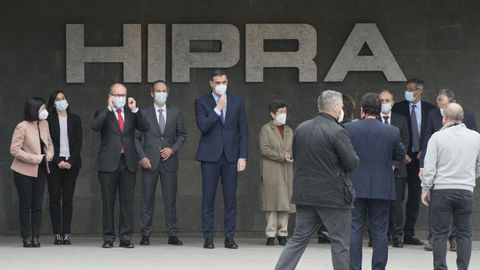 El presidente del gobierno, Pedro Sánchez, visitó las instalaciones de la farmacéutica Hipra durante el pasado mes de abril