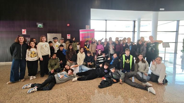 El robo de la mascota de la biblioteca de un colegio de Pontevedra triunfa en el Certame de Cine Internacional Escolar OUFF Escola
