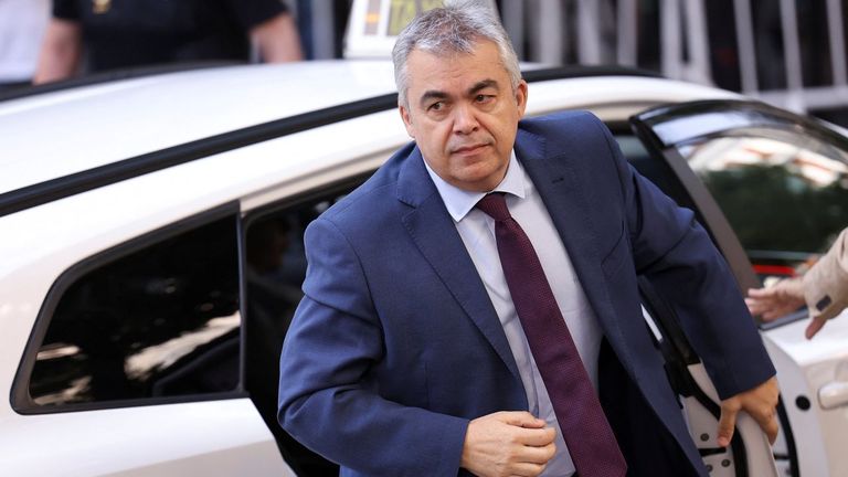 Santos Cerdán sale de la cárcel de Soto del Real