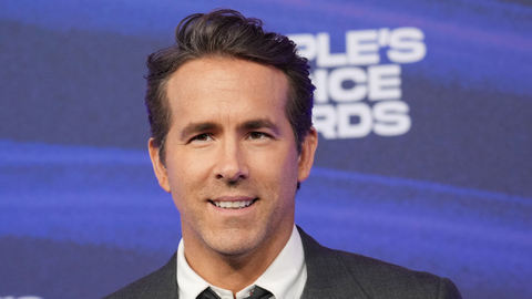 Ryan Reynolds en una foto de archivo, durante una gala de premios en el 2022.