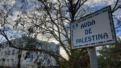 Oleiros incluye en su callejero la Avenida de Palestina, situada en las afueras de Mera