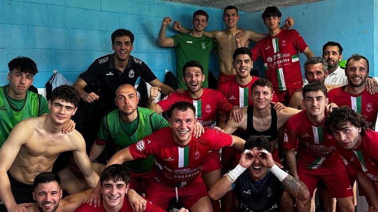 Cambón devuelve al Somozas a la senda del triunfo frente al Noia (0-1)