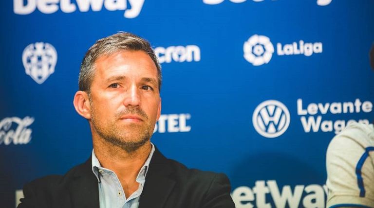 Tito, en su época como director deportivo del Levante