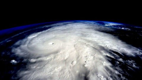El huracn Patricia es hasta ahora el que provoc los vientos ms rpidos, de 400 kilmetros por hora