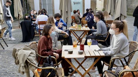 Las terrazas estaban a reventar en la primera jornada de vuelta al trabajo en la hostelería