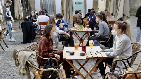 Las terrazas estaban a reventar en la primera jornada de vuelta al trabajo en la hostelera