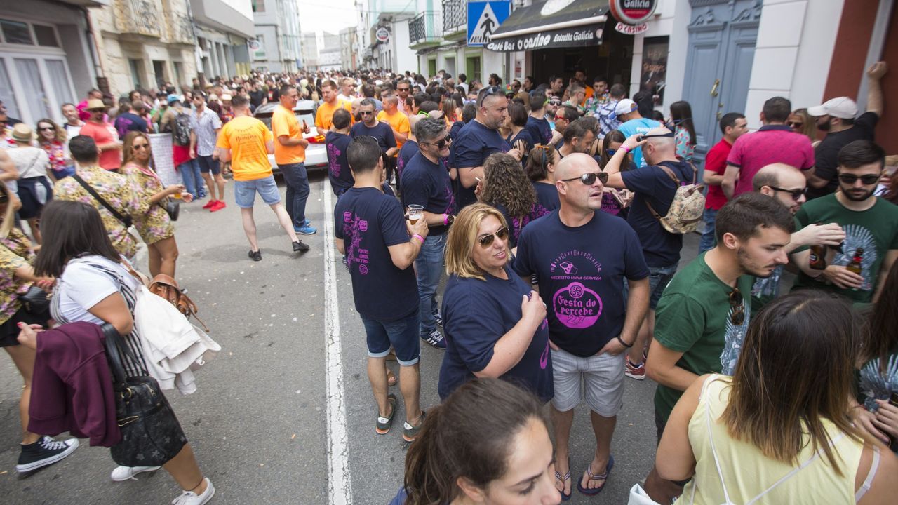 La Queima das Fachas se celebra el 7 de septiembre en la cima del castro de la parroquia de Castelo. En este mismo lugar se llevar a cabo el 16 de julio una demostracin de algunos de los festejos tradicionales con fuego que estarn representados en el encuentro