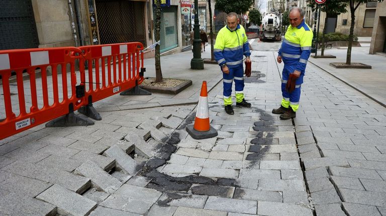 El reguero de destrozos que deja el diluvio en Vigo