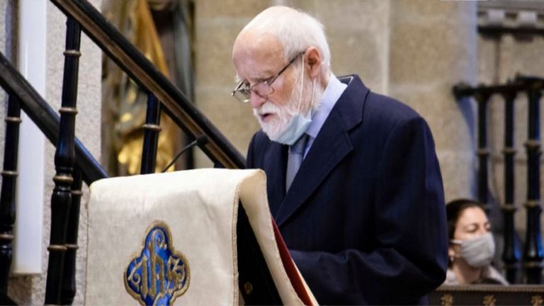 La Catedral de Tui pierde a su mayor amigo