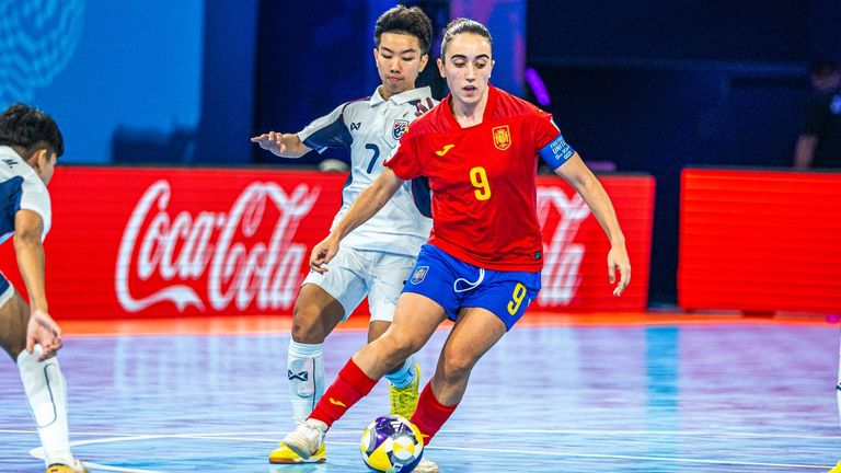 Vane Sotelo, ante la semifinal del primer mundial de fútbol sala femenino de la historia: «Hemos trabajado para estar a la altura y tenemos máxima ilusión»