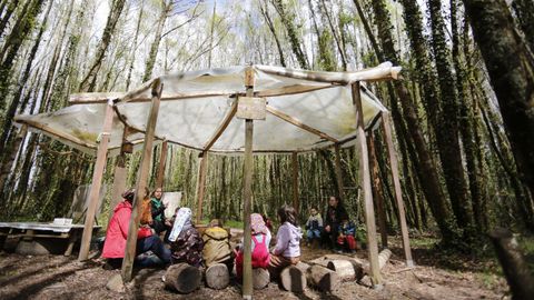 Un da en Nenea, la primera escuela-bosque de Galicia que va a cumplir 10 aos en Lugo