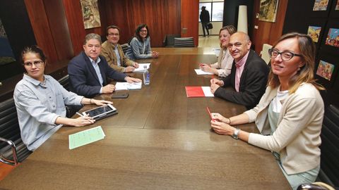 Negociación del pacto de gobierno entre BNG y PSOE en Pontevedra en el año 2019