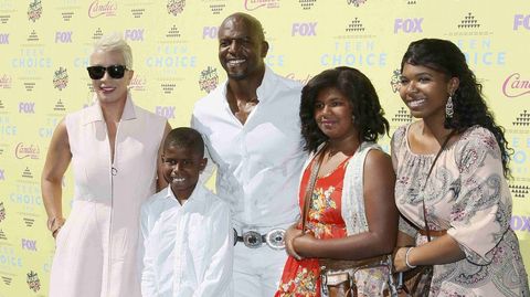 El actor Terry Crews con su familia en los Teen Choice Awards 2015