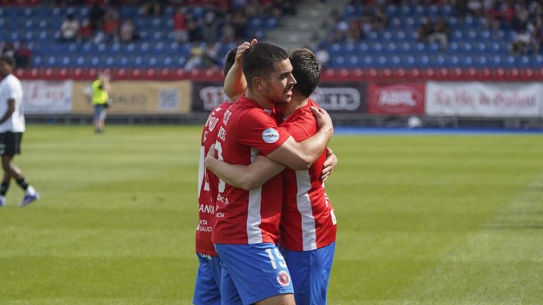 Samu Pardo extiende su compromiso con la UD Ourense