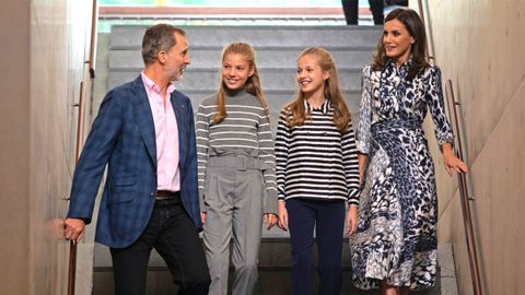La familia real, a su llegada a la inauguracin de la jornada El talento atrae el talento, organizada por la Fundaci Princesa de Girona