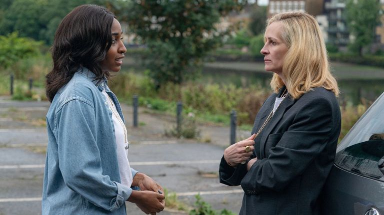 La actriz Julia Roberts y su agridulce resurrección en una caza de brujas