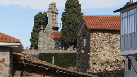 Iglesia de Santa Isabel en Castro Caldelas