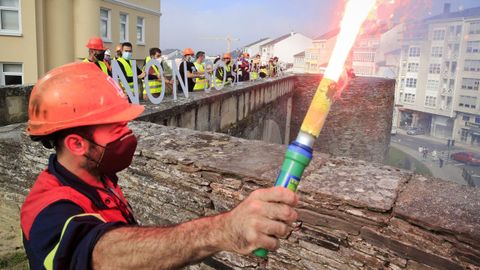 El 12 de septiembre del 2020 los trabajadores de Alcoa visibilizan su protesta en la Muralla de Lugo