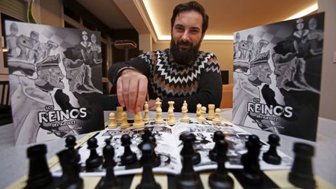 Rafael Núñez, autor del cómic sobre ajedrez «Los reinos»