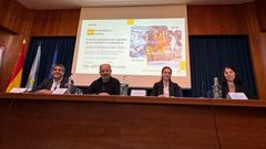 Ponentes durante el foro de análisis y debate organizado por Pesca España en la sede de Arvi, en Vigo