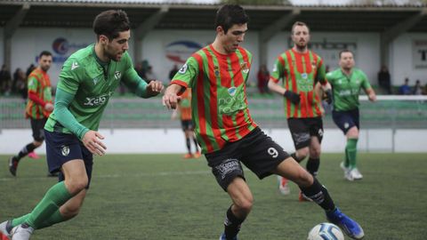 Un partido de Preferente de la pasada temporada entre el Laracha y el San Tirso
