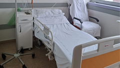 Habitaci�n adaptada para pacientes con obesidad m�rbida