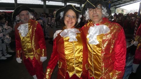 Desfile de comparsas de carnaval en Chantada