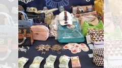 Material incautado por la Polica Nacional durante la investigacin a un grupo de distribucin de material falsificado