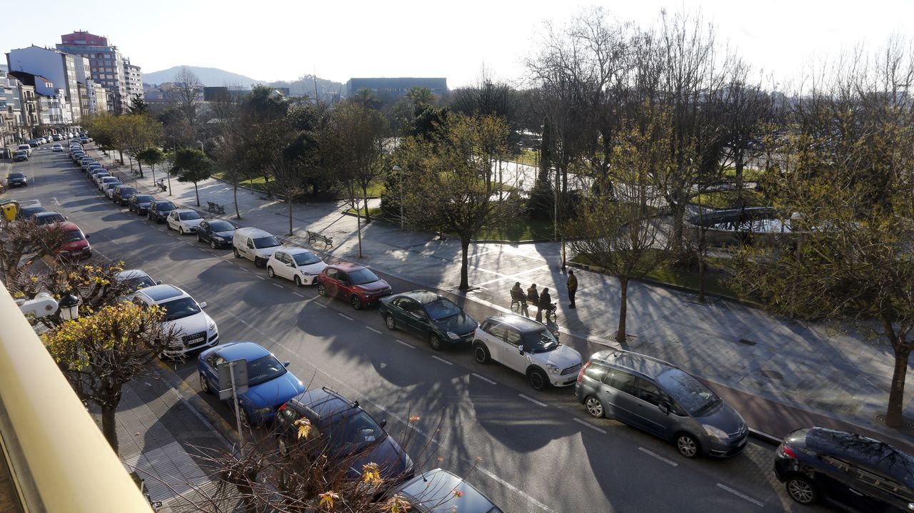 El parque Miguel Hern�ndez y el auditorio est�n ubicados en terreno portuario
