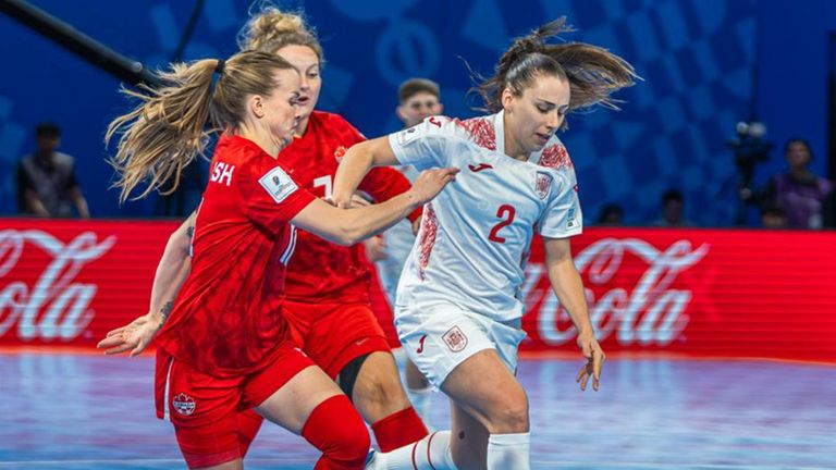 España acaba la fase de grupos del Mundial femenino de fútbol sala con un festival ante Canadá (0-7)