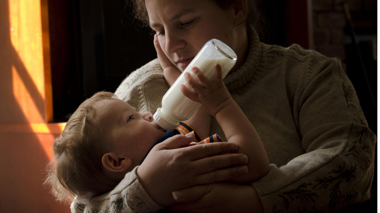 Cinco bebés hospitalizados en España después de haber tomado leche de fórmula contaminada por la toxina cereulida