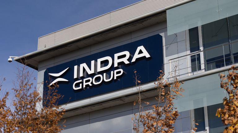 Indra y la empresa de los Escribano retoman los contactos para la fusión